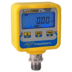 Digital manometer LABDMM2 5 bar. För tryck- och temperaturmätning.
